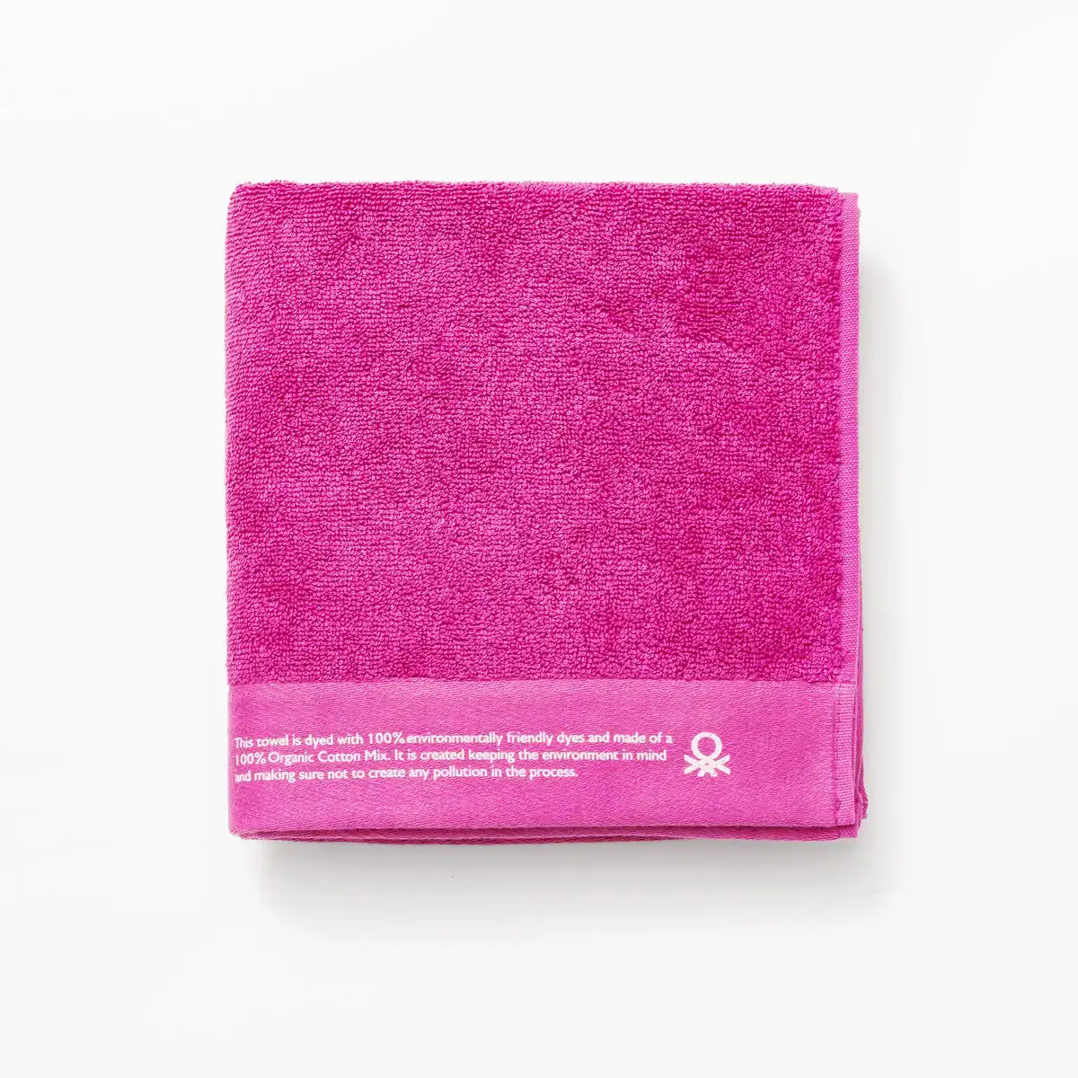 Serviette de toilette benetton organic be fuchsia 50 x 90 cm rose_8970. Entrez dans l'Univers de DIAYTAR SENEGAL - Où Choisir est un Plaisir. Explorez notre catalogue diversifié et trouvez des articles qui reflètent vos goûts et votre personnalité.