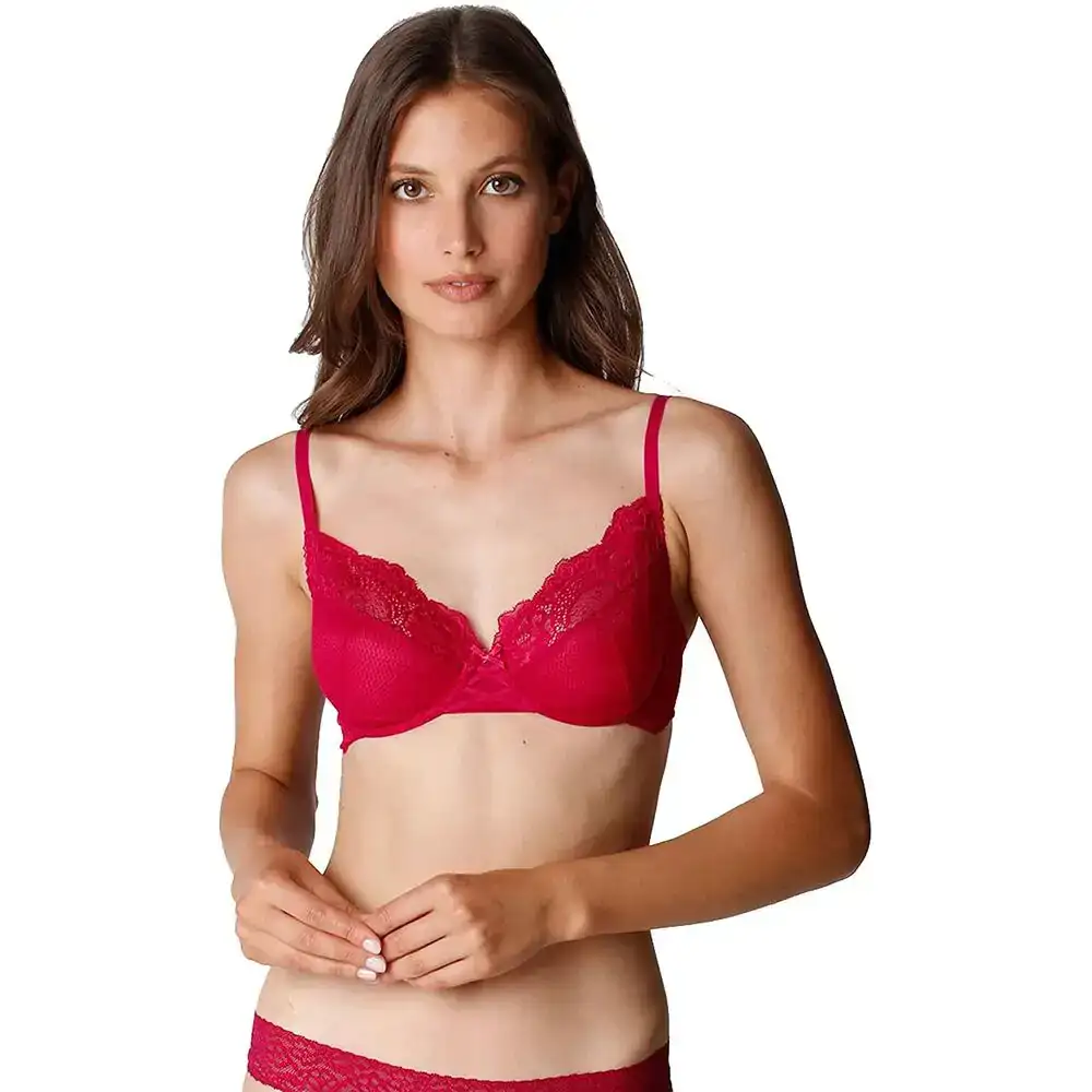 Soutien gorge lovable 9l0b2zs 0ny reconditionne a _7557. DIAYTAR SENEGAL - Où Choisir est un Acte de Création. Naviguez à travers notre plateforme et choisissez des produits qui complètent votre histoire personnelle.