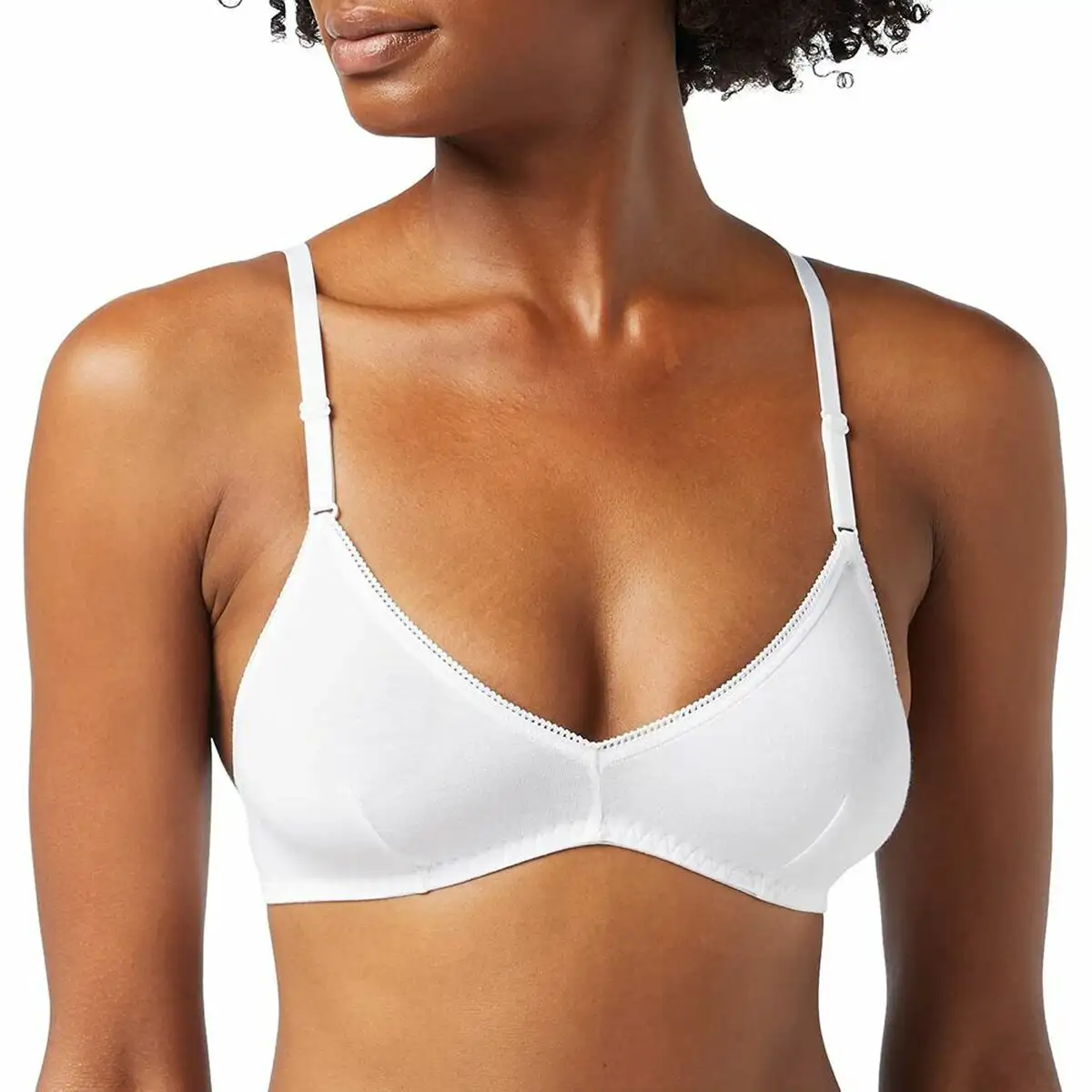 Soutien gorge sloggi 1qg59 b 75 reconditionne a _5299. Bienvenue chez DIAYTAR SENEGAL - Où le Shopping Devient un Plaisir. Découvrez notre boutique en ligne et trouvez des trésors qui égaieront chaque jour de votre vie.