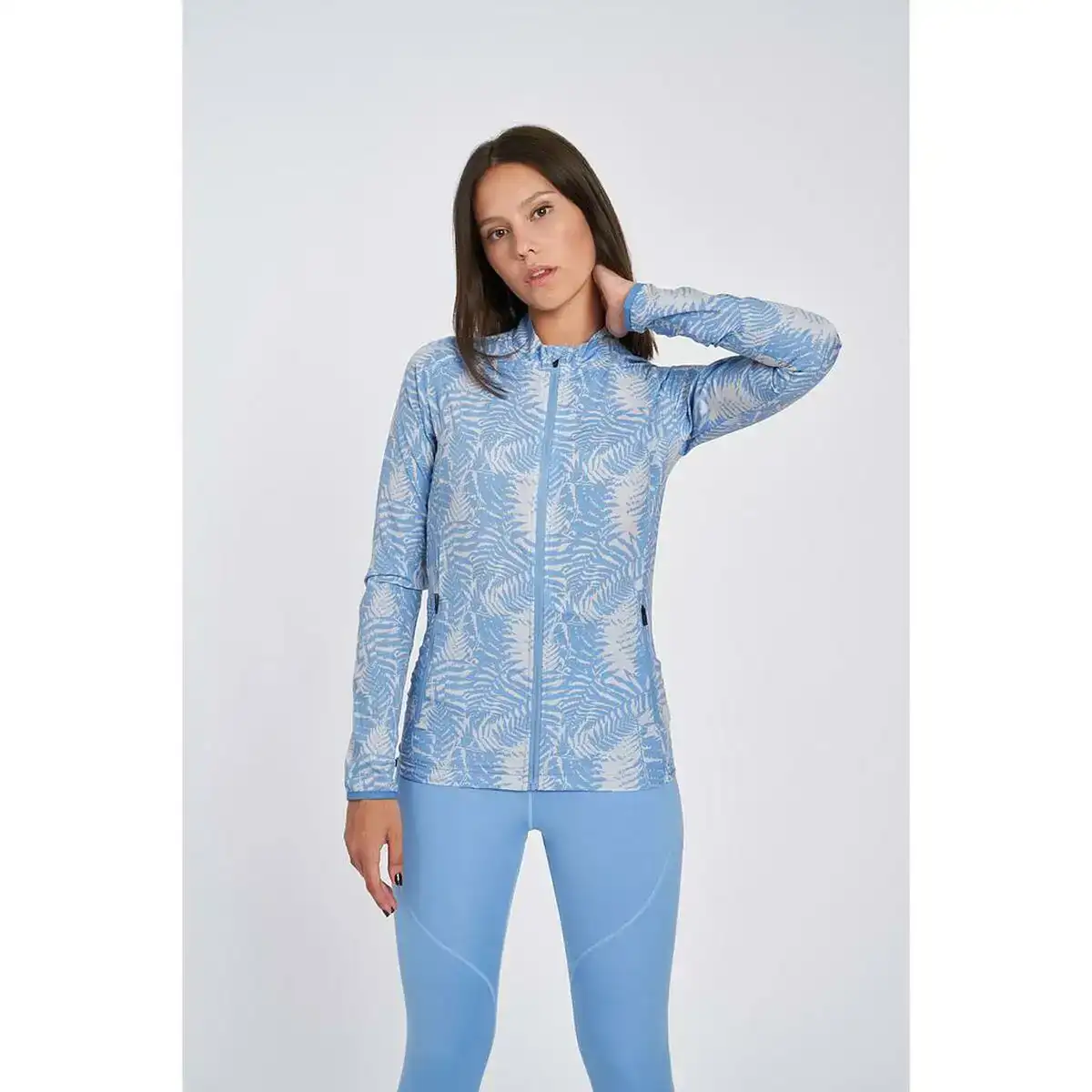 Sweat sans capuche femme pro training umbro 66233u ll7 bleu_9604. DIAYTAR SENEGAL - Votre Boutique en Ligne, Votre Choix Illimité. Parcourez nos rayons et découvrez des produits qui vous inspirent, de la mode à la maison et bien plus.