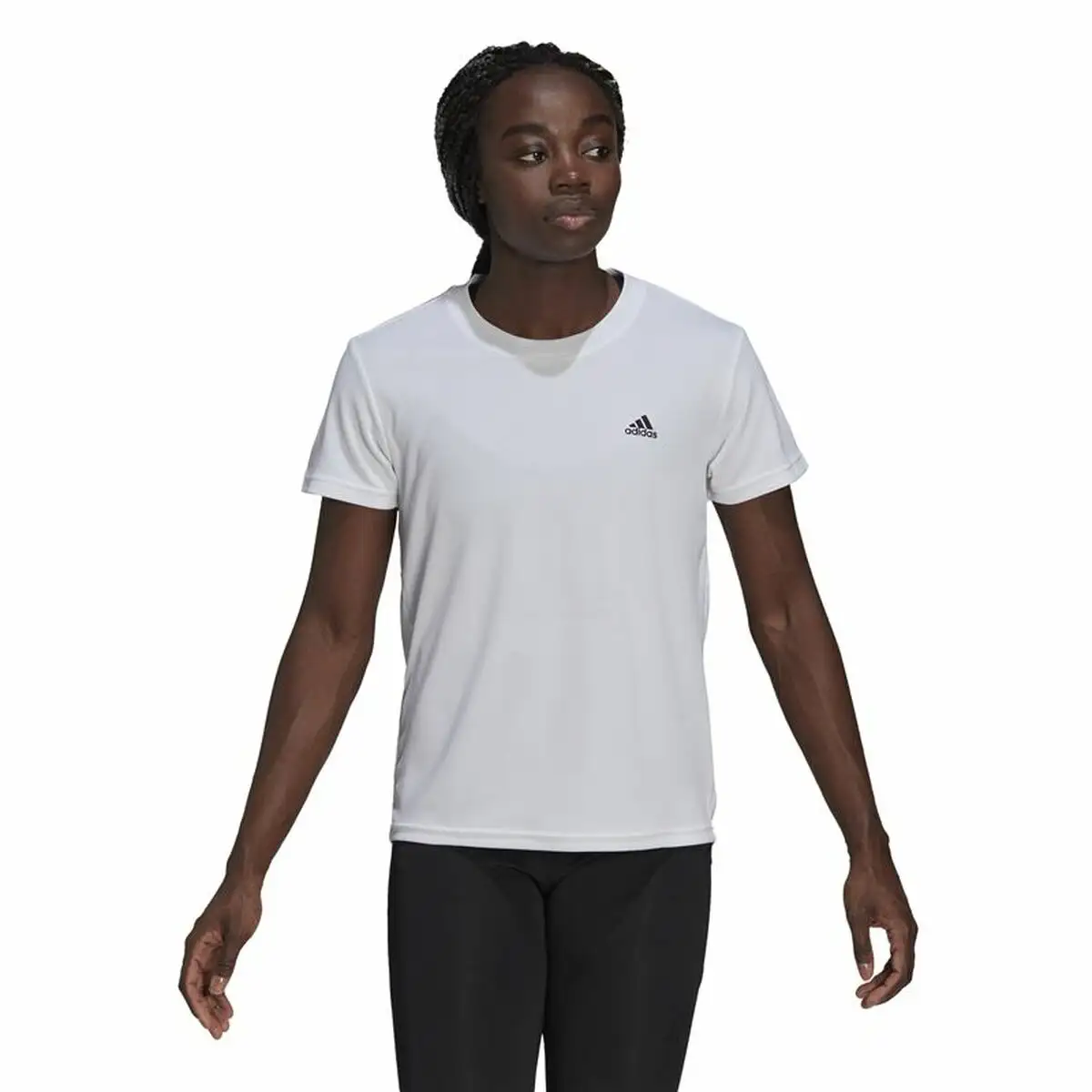T shirt a manches courtes femme adidas aeroready d2m sport blanc_8711. Bienvenue chez DIAYTAR SENEGAL - Où le Shopping Devient une Aventure. Découvrez notre collection diversifiée et explorez des produits qui reflètent la diversité du Sénégal.