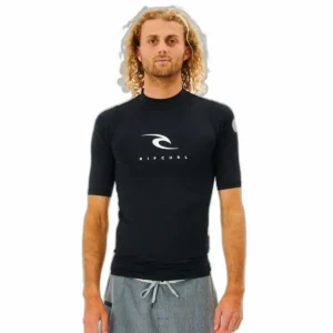 T shirt de bain rip curl corps noir_5732. DIAYTAR SENEGAL - Votre Source de Découvertes Shopping. Naviguez à travers nos catégories et découvrez des articles qui vous surprendront et vous séduiront.