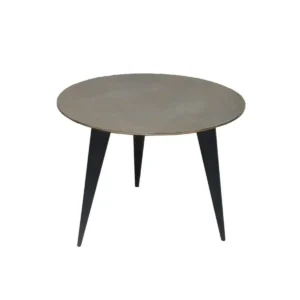 Table basse aluminium 60 x 60 x 45 cm_4335. DIAYTAR SENEGAL - L'Art de Vivre le Shopping Authentique. Découvrez notre boutique en ligne et trouvez des produits qui célèbrent la culture et l'héritage du Sénégal.