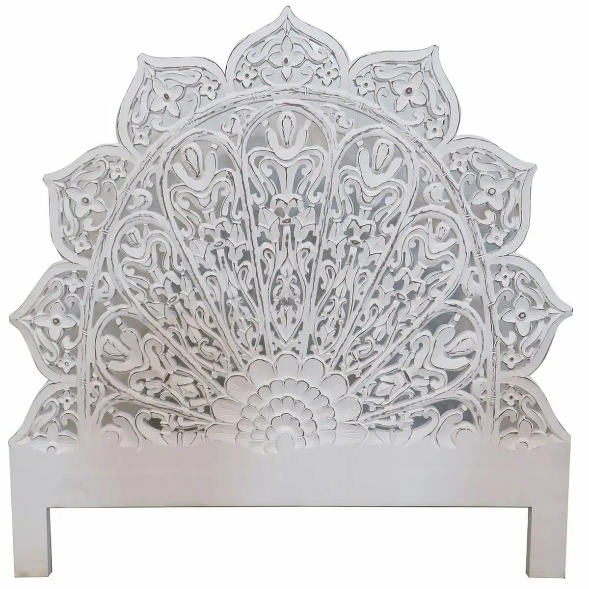 Tete de lit dkd home decor mdf blanc 150 x 3 x 150 cm _5049. Entrez dans le Monde Éclectique de DIAYTAR SENEGAL. Explorez nos catégories et dénichez des trésors qui reflètent la richesse et l'authenticité du Sénégal.