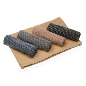 Tissu de cuisine versa_9889. DIAYTAR SENEGAL - Votre Passage vers l'Élégance Accessible. Parcourez notre boutique en ligne pour trouver des produits qui vous permettent d'allier style et économies.