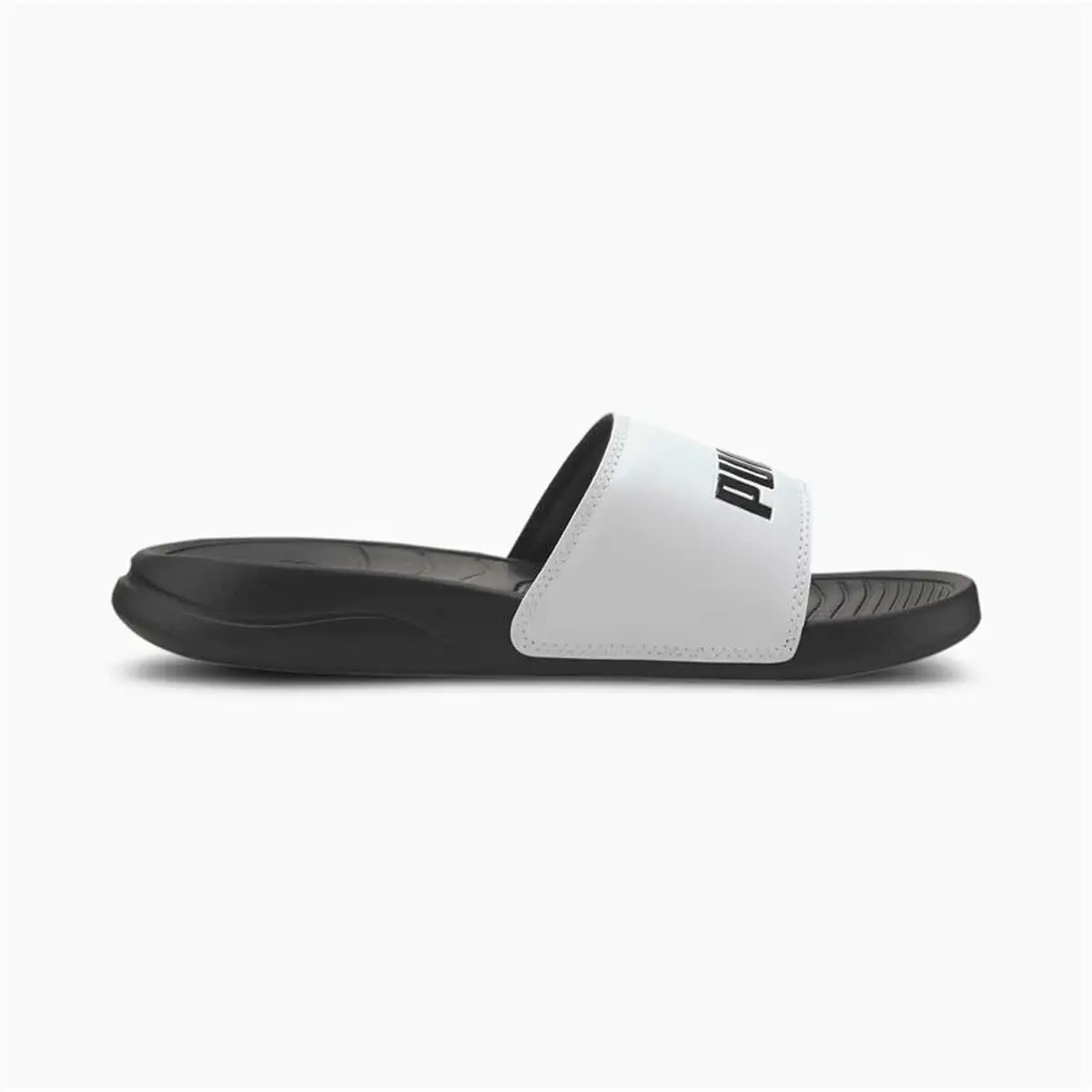 Tongs pour enfants puma popcat 20 blanc noir_4065. DIAYTAR SENEGAL - Où Chaque Produit est une Histoire à Raconter. Découvrez notre sélection de produits qui vous permettent de créer votre propre récit à travers vos achats.