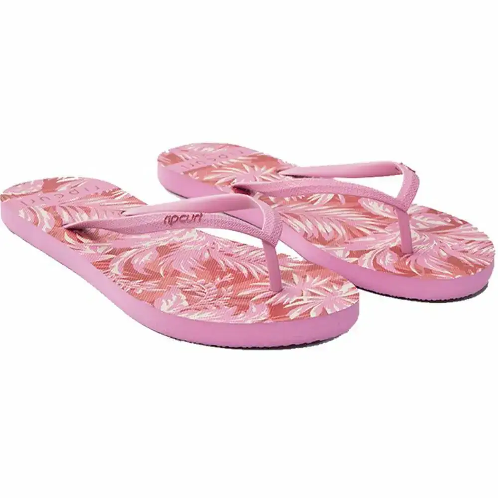 Tongs rip curl sun rays floral pink_9649. DIAYTAR SENEGAL - Là où Chaque Produit Est une Trouvaille. Explorez notre sélection minutieuse et découvrez des articles qui correspondent à votre style de vie et à vos aspirations.