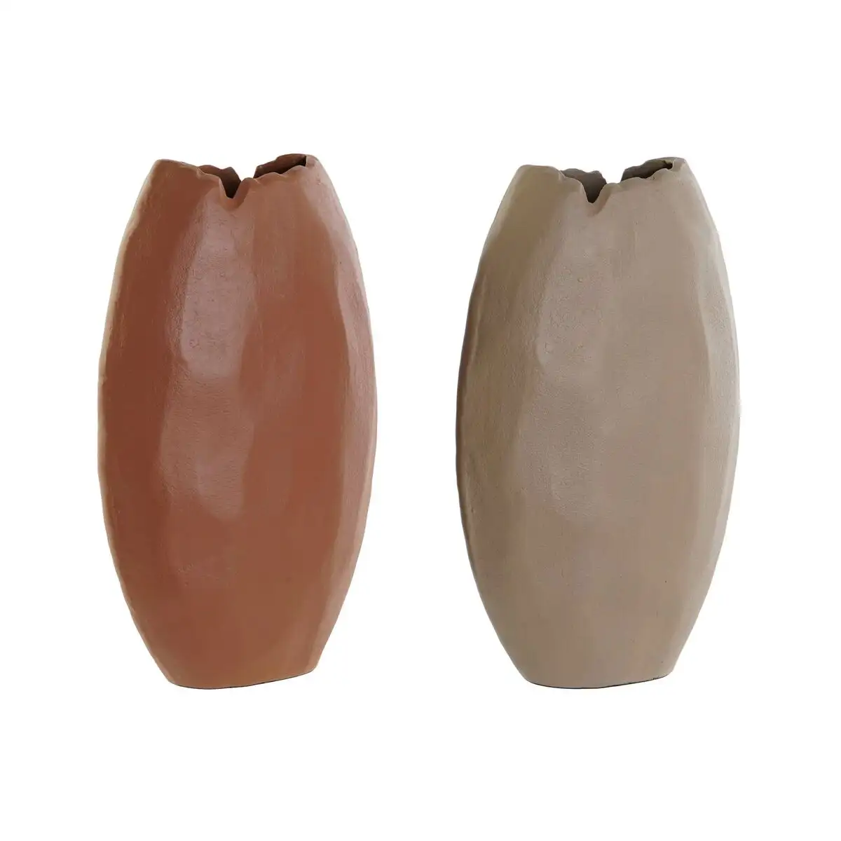 Vase dkd home decor beige terre cuite aluminium 18 x 10 x 30 cm 2 unites _2628. DIAYTAR SENEGAL - Là où les Rêves de Shopping Deviennent Réalité. Naviguez à travers notre catalogue diversifié et choisissez parmi une variété d'articles qui feront de votre shopping une expérience inoubliable.