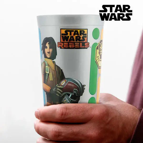 Verre star wars rebels_6341. Bienvenue sur DIAYTAR SENEGAL - Où Chaque Produit a son Histoire. Découvrez notre sélection unique et choisissez des articles qui racontent la richesse culturelle et artistique du Sénégal.