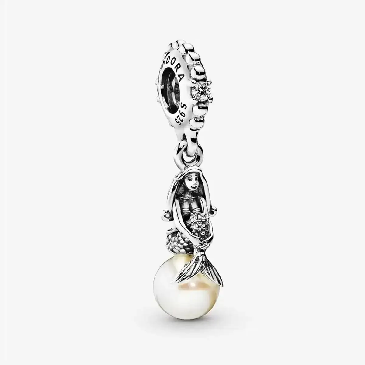 Perles femme pandora 798232cz argent 2 cm_3524. Bienvenue chez DIAYTAR SENEGAL - Où Chaque Achat Fait une Différence. Découvrez notre gamme de produits qui reflètent l'engagement envers la qualité et le respect de l'environnement.