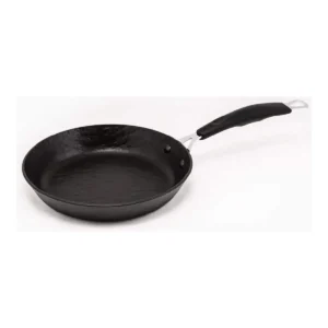 Poe le amercook rockstone titanium pro 24 cm_9716. DIAYTAR SENEGAL - Où Chaque Achat Raconte une Histoire. Parcourez notre boutique en ligne pour trouver des articles qui évoquent le savoir-faire et la tradition du Sénégal.