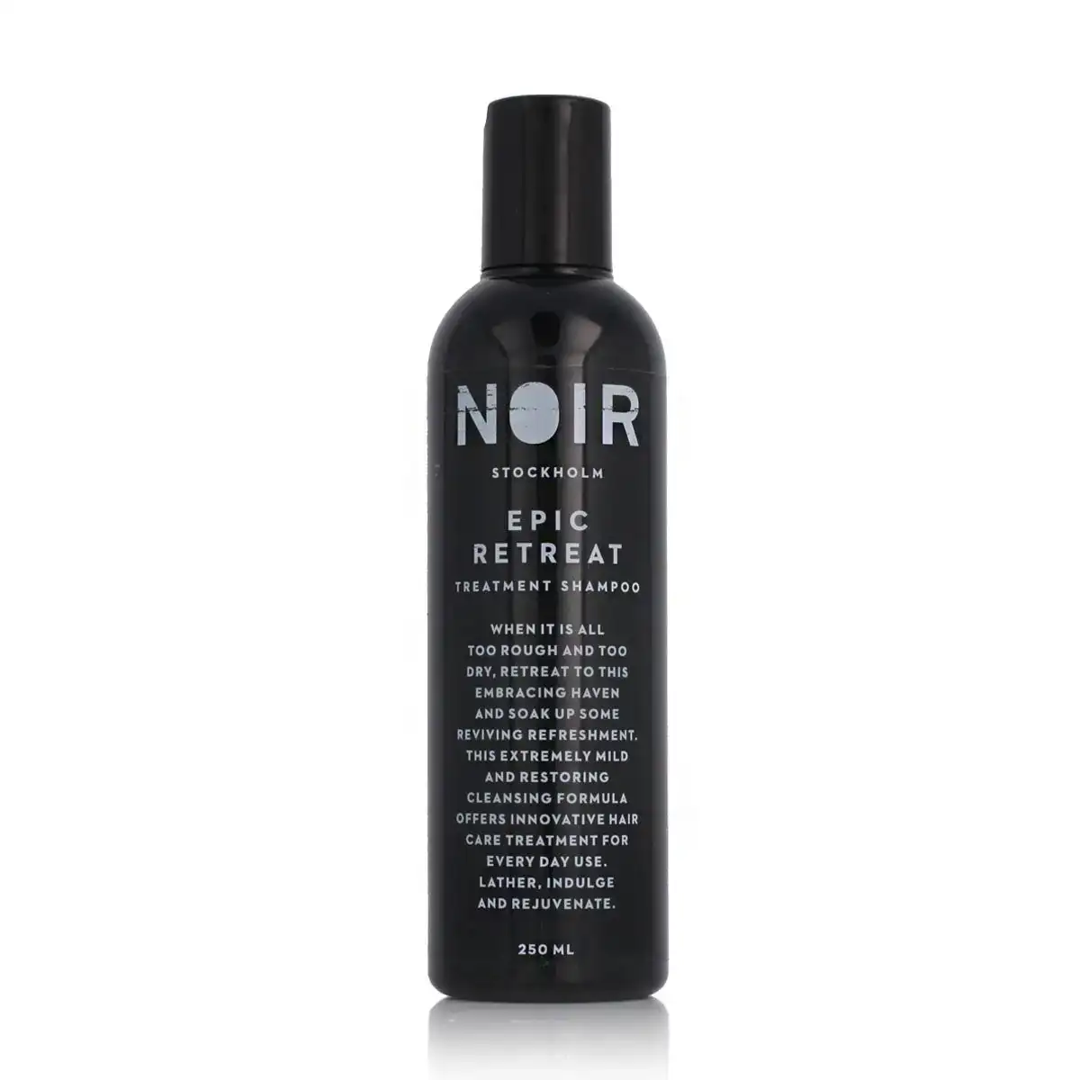 Shampooing hydratant noir stockholm epic retreat 250 ml_5231. Bienvenue chez DIAYTAR SENEGAL - Où Chaque Produit a son Âme. Découvrez notre gamme et choisissez des articles qui résonnent avec votre personnalité et vos valeurs.