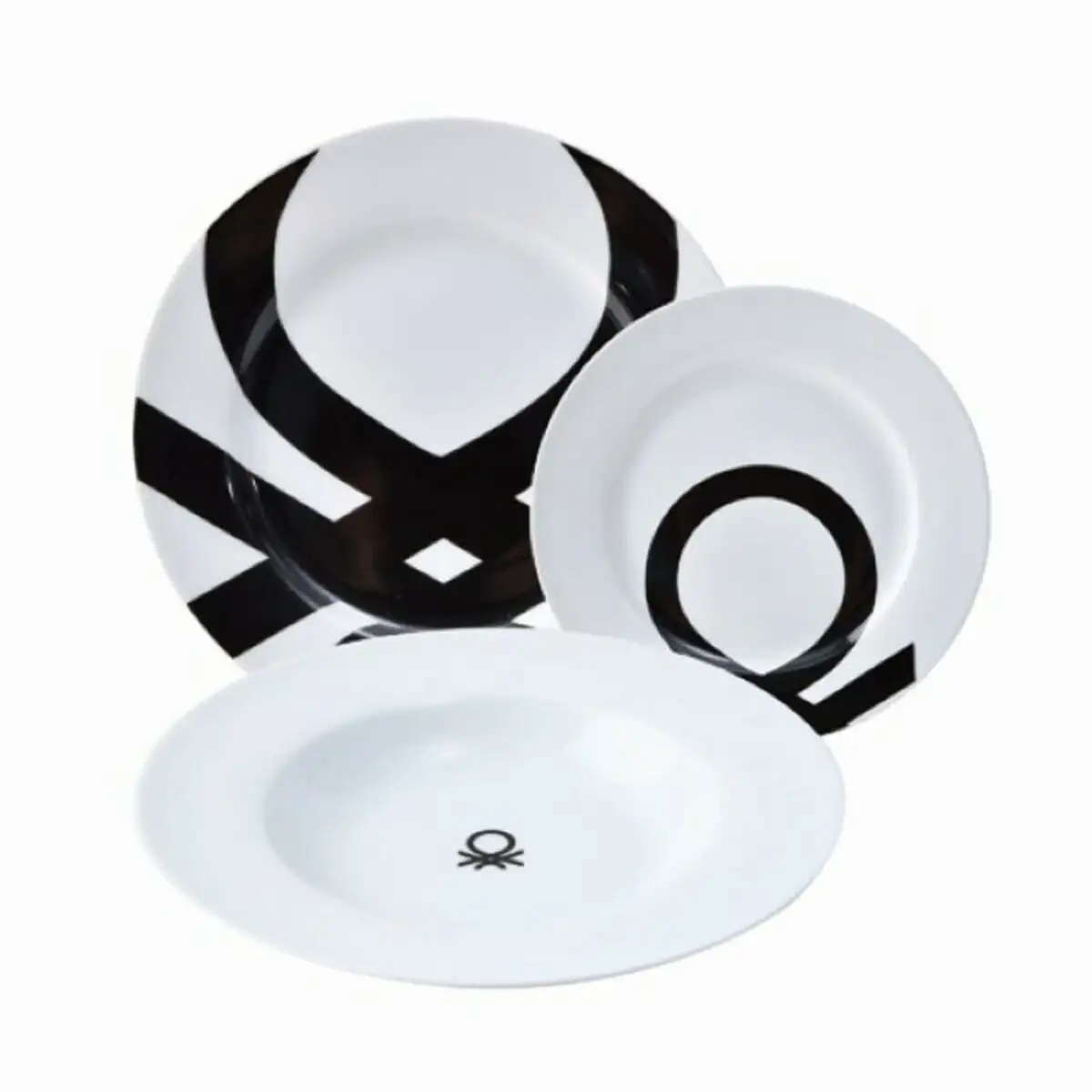 Vaisselle benetton noir blanc porcelaine 18 pcs_7635. DIAYTAR SENEGAL - Où la Qualité et la Diversité Fusionnent. Explorez notre boutique en ligne pour découvrir une gamme variée de produits qui incarnent l'excellence et l'authenticité.