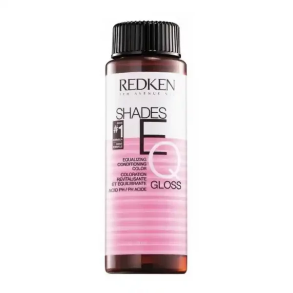 Coloration semi permanente shades eq gloss 06 redken 60 ml _8997. DIAYTAR SENEGAL - Votre Destination Shopping Exquise. Explorez notre boutique en ligne et découvrez des trésors qui ajoutent une touche de sophistication à votre style et à votre espace.