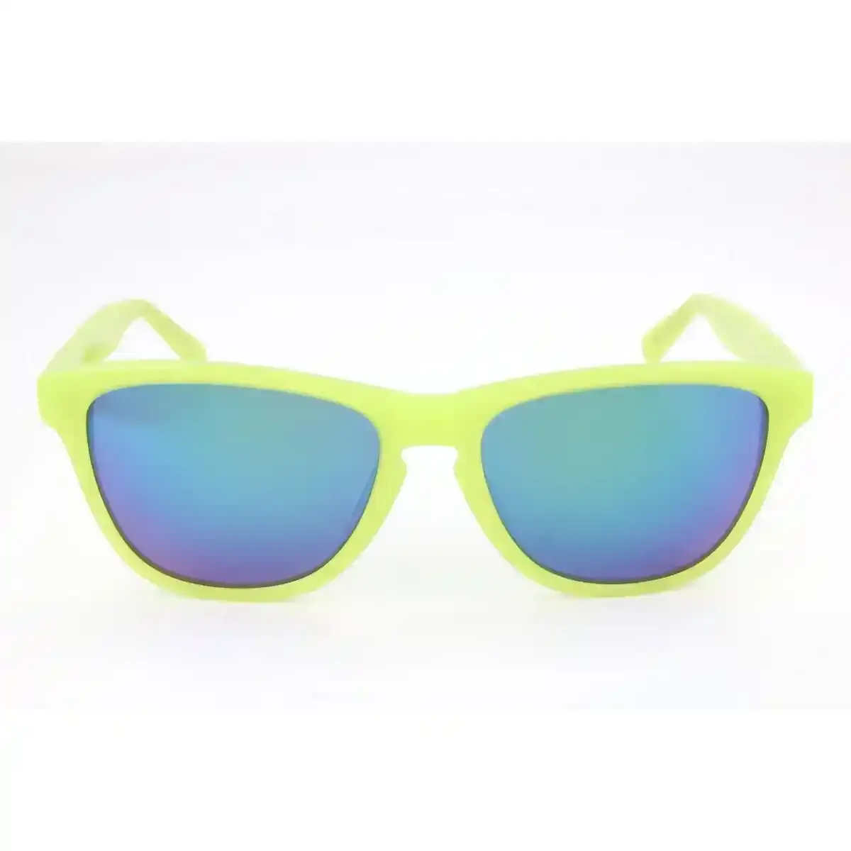 Lunettes de soleil unisexe mc 241_s vert aspen_7471. DIAYTAR SENEGAL - Où la Mode et le Confort se Rencontrent. Plongez dans notre univers de produits et trouvez des articles qui vous habillent avec style et aisance.