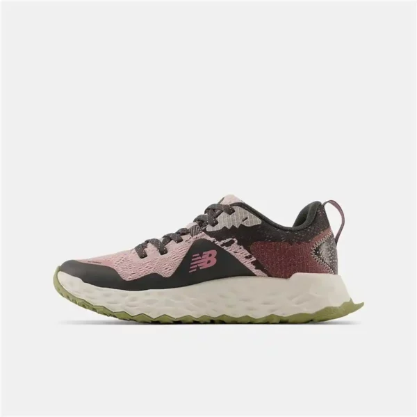 Baskets New Balance Hierro v7 Rosado Rose Unisexe. SUPERDISCOUNT FRANCE