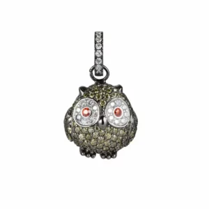 Pendentif femme lancaster jla pen owl 3_9940. DIAYTAR SENEGAL - Votre Escale Shopping incontournable. Explorez notre boutique en ligne et dénichez des trésors qui reflètent la richesse culturelle et la modernité du Sénégal.