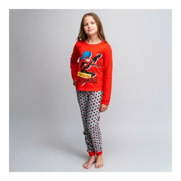 Pyjama enfant lady bug rouge_2941. DIAYTAR SENEGAL - Là où Choisir est une Affirmation de Style. Naviguez à travers notre boutique en ligne et choisissez des produits qui vous distinguent et vous valorisent.