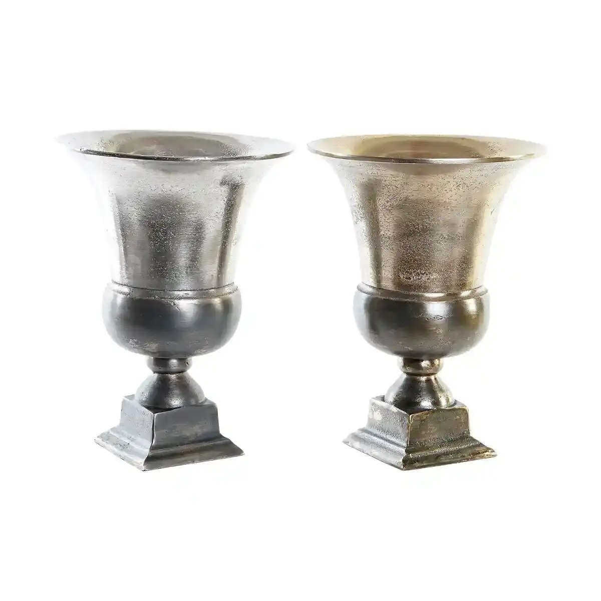 Vase dkd home decor 24 x 24 x 31 5 cm argent_3323. DIAYTAR SENEGAL - L'Art de Vivre l'Excellence au Quotidien. Explorez notre gamme et choisissez des produits qui ajoutent une note de prestige à votre vie.