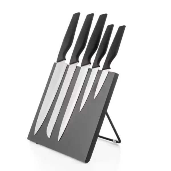 Couteaux de cuisine bravissima avec support magnetique 6 pieces _8039. Bienvenue sur DIAYTAR SENEGAL - Votre Source de Trouvailles Uniques. Explorez nos rayons virtuels pour dénicher des trésors que vous ne trouverez nulle part ailleurs, allant des trésors artisanaux aux articles tendance.