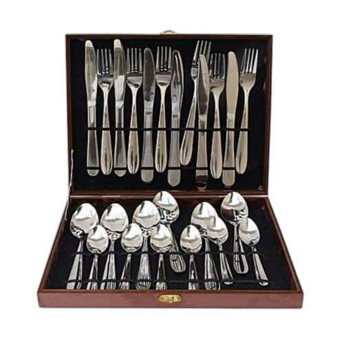 Coffret ensemble cuillères fourchettes et couteaux marron