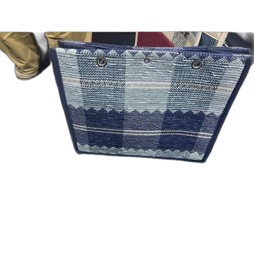Sac fourre toutbleu et bordé de wax imprimé