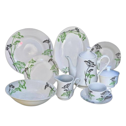 Service de table, 47 pièces en porcelaine