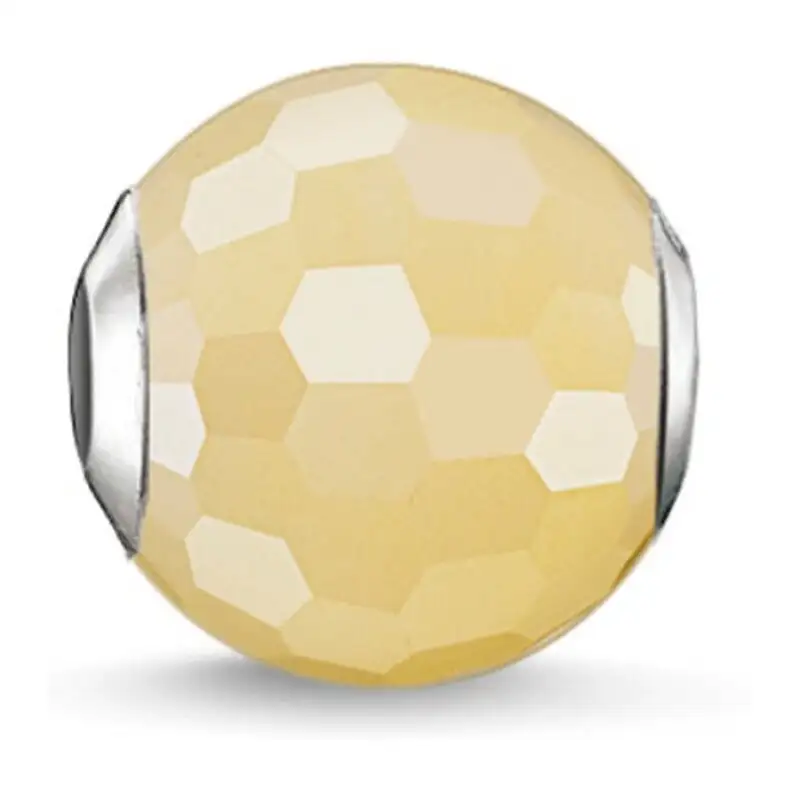 Perles femme thomas sabo k0127 010 4 110 cm jaune 11 cm_4249. DIAYTAR SENEGAL - Votre Passage vers la Découverte. Explorez notre boutique en ligne pour trouver des trésors qui vous attendent, du traditionnel à l'avant-garde.