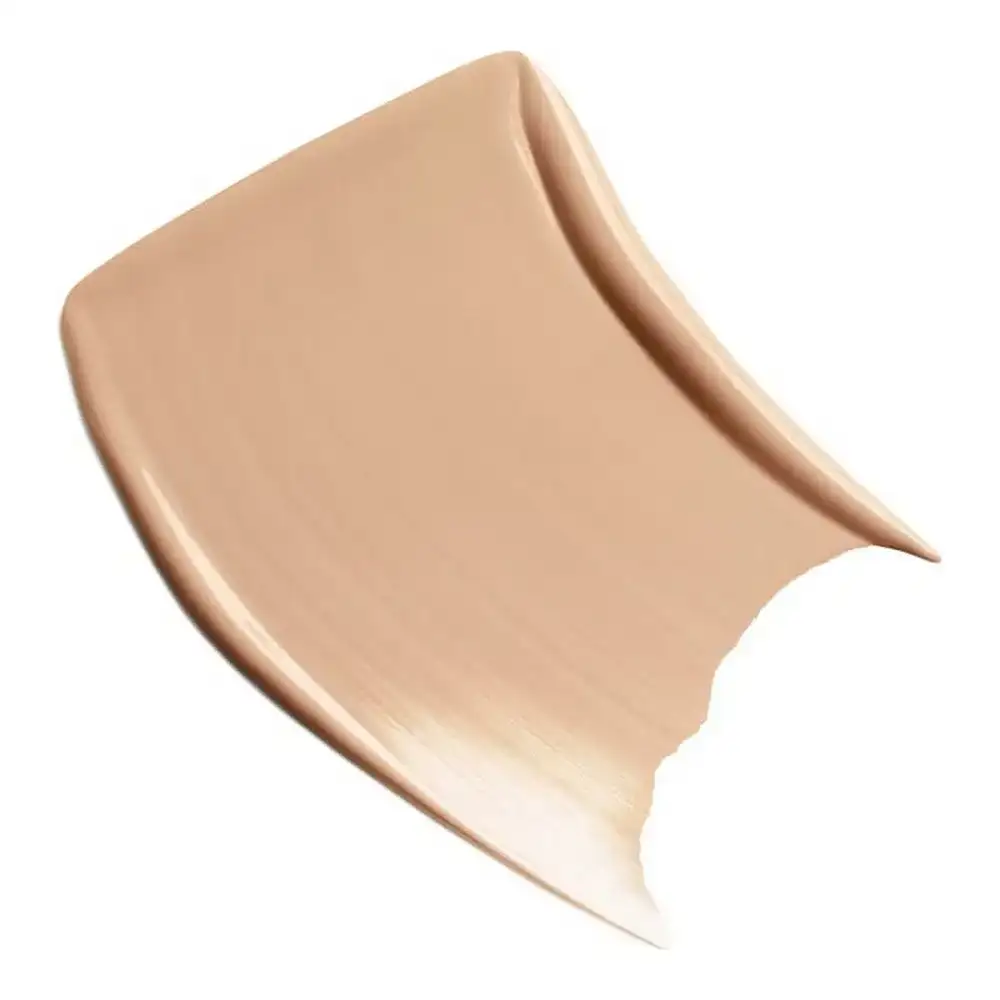 Base de maquillage liquide chanel vitalumiere 41 natural beige 30 ml_5979. DIAYTAR SENEGAL - Là où la Tradition Devient Tendance. Naviguez à travers notre boutique en ligne et choisissez des produits qui allient l'authenticité au contemporain.