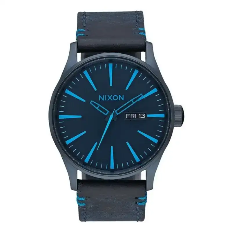 Montre homme nixon o 42 mm_1503. DIAYTAR SENEGAL - Où Choisir est un Plaisir Responsable. Parcourez notre catalogue et choisissez des produits qui incarnent notre engagement envers des pratiques durables et éthiques.