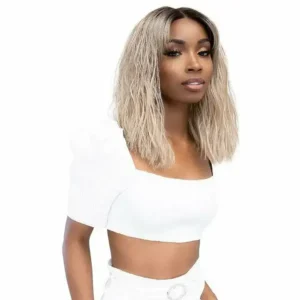 Perruque Lace Front Synthétique HD Essentials Janet Collection - Épice. Boutique de cosmétiques au Sénégal