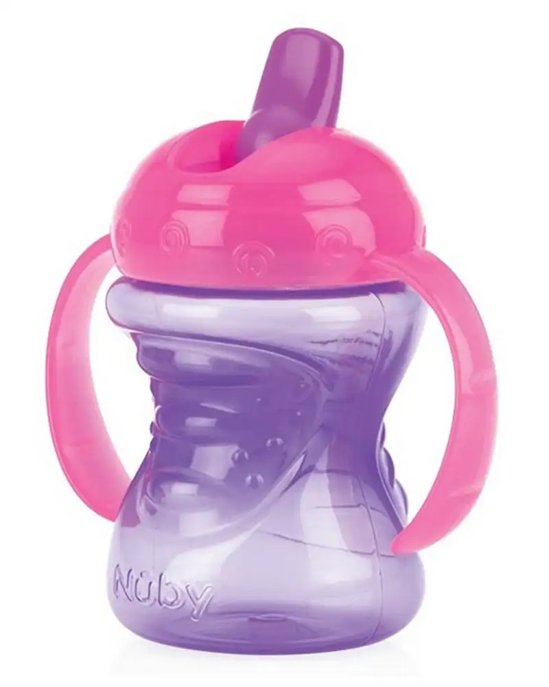 Gourde a bec nuby grip n sip 240ml 9m mauve_9666. DIAYTAR SENEGAL - Où Choisir Devient un Acte de Découverte. Découvrez notre gamme et choisissez des produits qui éveillent votre curiosité et élargissent vos horizons.