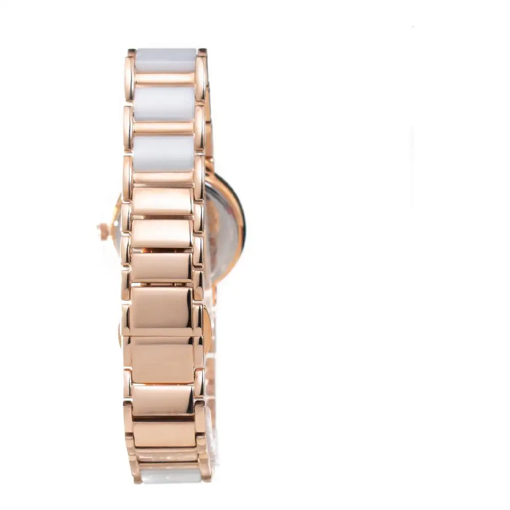 Montre femme folli follie wf14r033bsw o 25 mm_3081. Entrez dans l'Univers de DIAYTAR SENEGAL - Où Chaque Produit a son Éclat Unique. Explorez notre gamme variée et choisissez des articles qui illuminent votre quotidien.