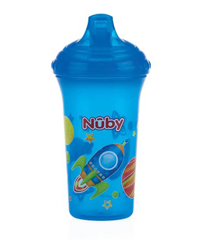 Gourde nuby anti goutte a bec dur 9m 270ml fusee_8430. DIAYTAR SENEGAL - Votre Plateforme Shopping Engagée. Explorez notre catalogue et choisissez des produits qui reflètent notre dévouement envers la qualité et la satisfaction du client.