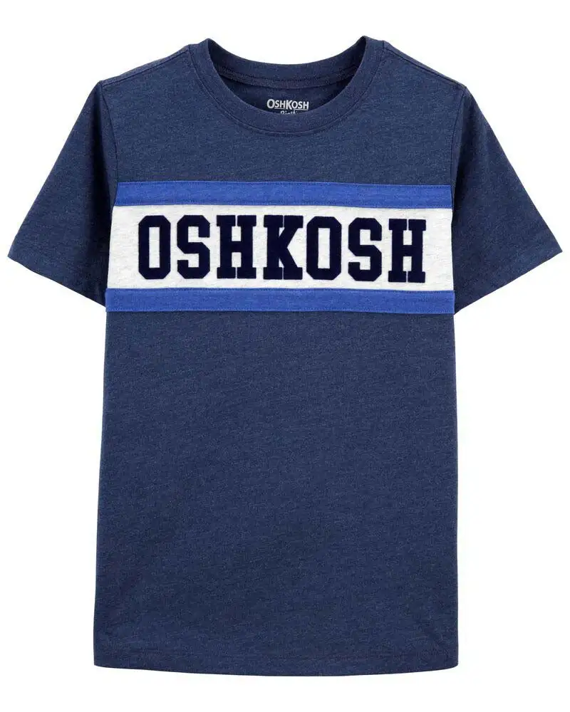 T shirt a logo oshkosh_8992. DIAYTAR SENEGAL - Votre Passage vers le Chic et l'Élégance. Naviguez à travers notre boutique en ligne pour trouver des produits qui ajoutent une touche sophistiquée à votre style.