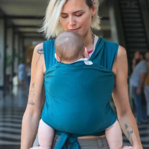 Echarpe de portage bebe vert petrole neko_3944. DIAYTAR SENEGAL - Votre Passage Vers l'Excellence Shopping. Découvrez un catalogue en ligne qui offre une expérience d'achat exceptionnelle, avec des produits soigneusement sélectionnés pour satisfaire tous les goûts.