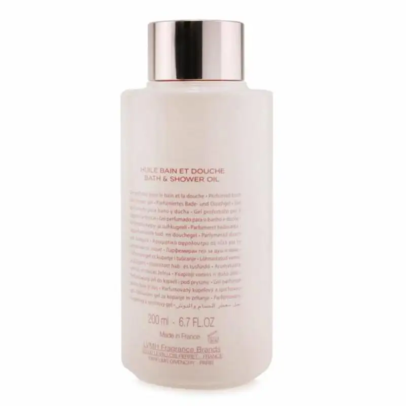 Gel de douche givenchy irresistible 200 ml_3214. DIAYTAR SENEGAL - Là où Choisir est une Affirmation de Style. Naviguez à travers notre boutique en ligne et choisissez des produits qui vous distinguent et vous valorisent.