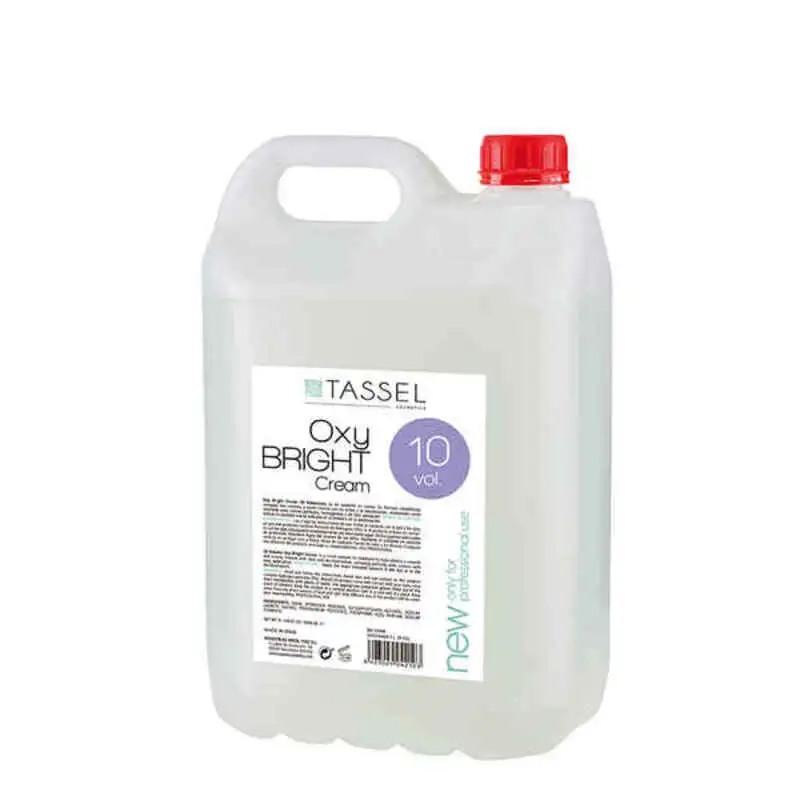 Hair oxidizer eurostil bright cream 10 vol 3 5 l_6652. Entrez dans le Monde de DIAYTAR SENEGAL - Où la Satisfaction est la Priorité. Explorez notre sélection pensée pour vous offrir une expérience de shopping qui va au-delà de vos attentes.