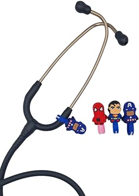 Lot de 3 clips décoration stéthoscope cadeau médical (super héros). En quête de produits discount de qualité ? DIAYTAR SENEGAL  est là pour vous satisfaire ! Explorez notre boutique en ligne et découvrez notre vaste gamme de produits pour la maison, l'électroménager, l'informatique et la mode. Obtenez des articles de dernière tendance à des prix incroyables et faites des économies substantielles.