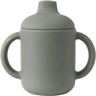 Tasse en silicone pour tout petit tasse d'entraînement avec poignées 150. Faites des économies sur tous vos achats en ligne avec DIAYTAR SENEGAL, la référence en termes de boutique en ligne discount. Parcourez notre large gamme de produits allant de la maison à l'électroménager, de l'informatique à la mode et des gadgets, et trouvez tout ce dont vous avez besoin à des prix incroyables. Profitez de nos offres exclusives et commandez dès maintenant pour une livraison rapide à votre porte.