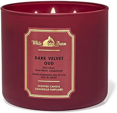 Bougie à 3 mèches bath & body works dark velvet oud. DIAYTAR SENEGAL  - Votre adresse en ligne pour des offres discount irrésistibles. Trouvez tout ce dont vous avez besoin, du mobilier aux appareils électroniques en passant par les tendances de la mode, et profitez de nos prix imbattables. Réinventez votre façon de faire des achats et économisez dès maintenant !