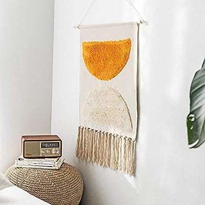 Art mural à franges bohème fait la main décoration murale suspendre de chambre. En quête de produits discount de qualité ? DIAYTAR SENEGAL  est là pour vous satisfaire ! Explorez notre boutique en ligne et découvrez notre vaste gamme de produits pour la maison, l'électroménager, l'informatique et la mode. Obtenez des articles de dernière tendance à des prix incroyables et faites des économies substantielles.