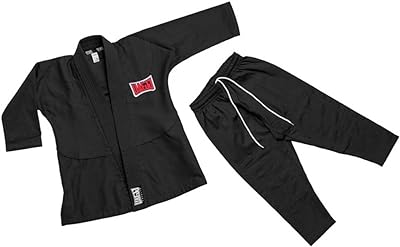 Jiu jitsu kimono karaté et arts martiaux pour débutants |. DIAYTAR SENEGAL, la boutique en ligne polyvalente qui répond à tous vos besoins d'articles ménagers à bas prix. Des ustensiles de cuisine pratiques aux produits d'entretien essentiels, nous avons tout ce dont vous avez besoin pour faciliter votre quotidien sans dépenser une fortune. Ne manquez pas nos bonnes affaires !