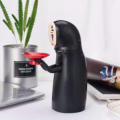 No face man miyazaki hayao spirited away banque pour enfants jouet. Avec DIAYTAR SENEGAL, vous pouvez acheter intelligemment tout en restant dans votre budget. Notre boutique en ligne propose une sélection de produits discount pour la maison, l'électroménager, l'informatique et la mode, avec des prix attractifs. Parcourez notre collection dès maintenant et trouvez tout ce dont vous avez besoin à moindre coût !