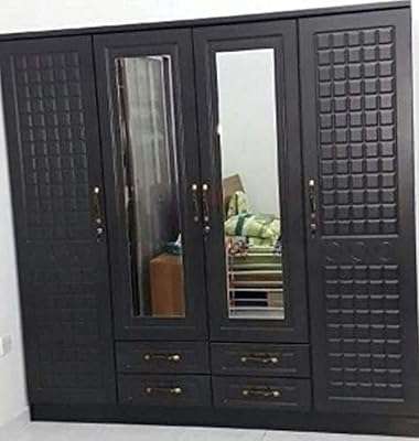 Armoire à quatre portes hauteur 200 cm largeur profondeur 55 couleur noir de furniture. Chez DIAYTAR SENEGAL, nous vous proposons des offres folles sur une gamme complète de produits. Des articles indispensables pour votre maison, aux dernières tendances en matière de mode et de gadgets sensationnels, notre boutique en ligne saura satisfaire tous vos besoins à des prix compétitifs. Faites des affaires exceptionnelles dès maintenant !