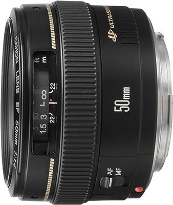 Canon 50mm. À la recherche de bonnes affaires ? DIAYTAR SENEGAL  est là pour vous aider ! Découvrez notre boutique en ligne remplie de produits discount, des dernières tendances en mode aux gadgets les plus recherchés. Ne manquez pas nos prix imbattables !