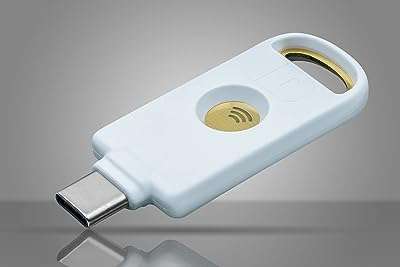 Identif utrust fido2 usb c nfc+ clé de sécurité (fido fido2 u2f. Bienvenue chez DIAYTAR SENEGAL, votre destination de choix pour dénicher des bonnes affaires en ligne. Explorez notre sélection de produits discount allant des indispensables de la maison aux dernières nouveautés informatiques et mode, et profitez de notre engagement à vous offrir des prix compétitifs.