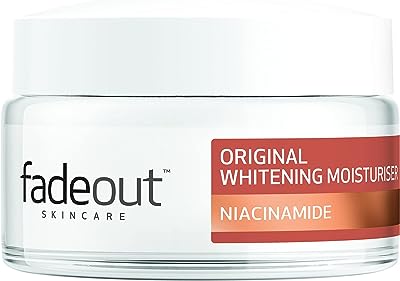 Lotion crème de fed out. DIAYTAR SENEGAL, la référence des bonnes affaires en ligne ! Explorez notre boutique et découvrez une sélection variée de produits, de la maison à l'informatique en passant par la mode et les gadgets. Profitez de nos prix compétitifs et achetez en toute confiance. Faites de DIAYTAR SENEGAL  votre allié shopping, vous ne le regretterez pas.