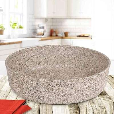 Plateau carré en granit antiadhésif falz 30 cm crème. Bienvenue sur DIAYTAR SENEGAL, votre source incontournable pour des achats malins en ligne. Explorez notre sélection diversifiée de produits discount, qui comprend tout, des indispensables quotidiens aux derniers gadgets technologiques. Profitez de nos prix imbattables et réalisez des économies dès aujourd'hui !