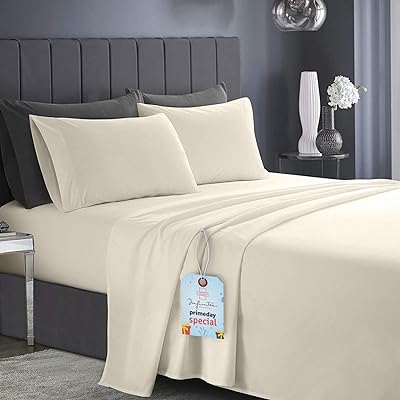 Parure de lit de luxe queen size draps 4 pièces 1800. DIAYTAR SENEGAL  : votre partenaire idéal pour des achats en ligne abordables et variés. Parcourez notre large sélection de produits discount, des appareils électroménagers aux vêtements et accessoires de mode, en passant par les gadgets dernier cri. Faites des économies sans compromettre la qualité grâce à DIAYTAR SENEGAL  !